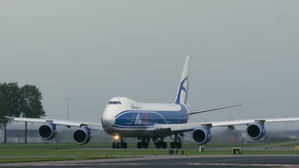 Boeing 747 of Air Bridge Airways is taxiing — Stock Video