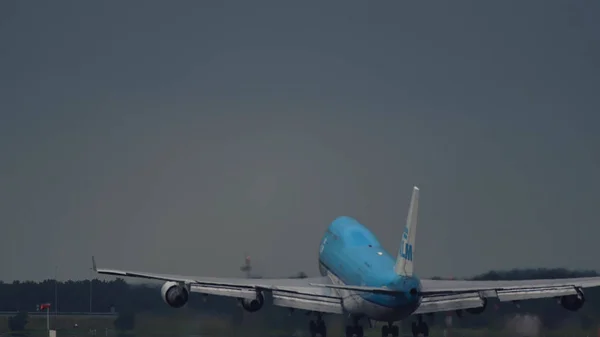 Klm 항공의 보잉 747이 이륙 — 스톡 사진