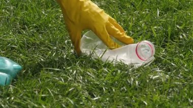 Plastik şişe almak
