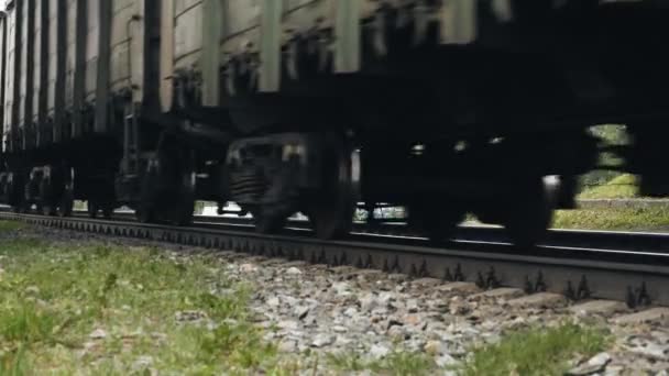 货运列车车轮的特写 — 图库视频影像