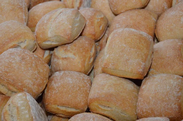 Zoom Filled Basket Small Bread — Stock Photo, Image