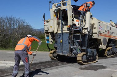 Fransa'da yol çalışmaları, Fransa'nın güneyinde