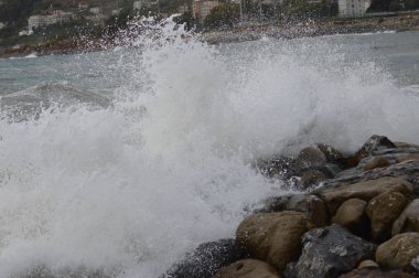 İtalya'da fırtına sonrası Akdeniz