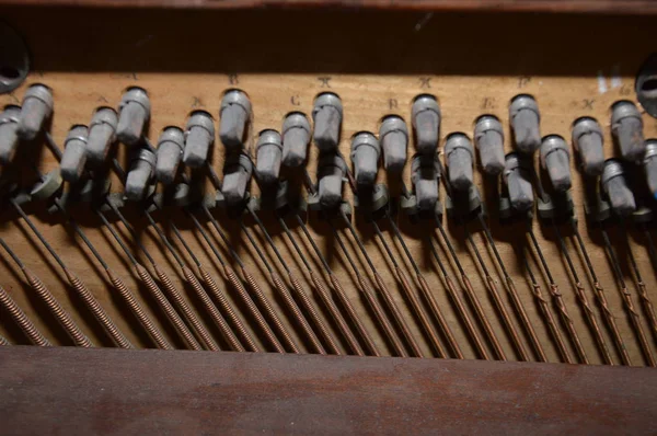 Zoom Old Piano — Stock Photo, Image