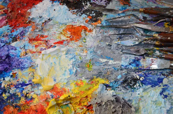 Zoom Sur Palette Peintre Dans Son Atelier Avec Des Outils — Photo