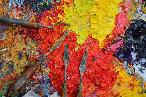 Zoom Sur Palette Peintre Dans Son Atelier Avec Des Outils — Photo