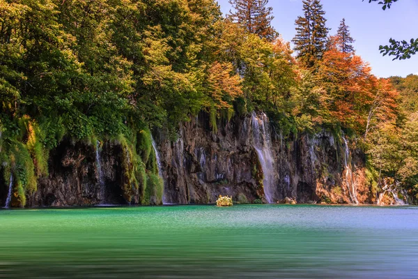 Parque Nacional de los lagos Plitvice. Croacia . —  Fotos de Stock