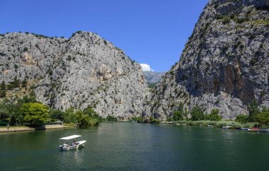 kasaba omis Hırvatistan.