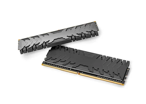 Módulos de memória Ram DDR4 isolados em um fundo branco . — Fotografia de Stock