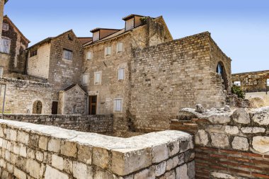 Eski binalar sokaklarda Split Hırvatistan.