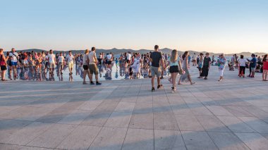 Zadar gün güneşli yaz çıkabilir. Zadar, Hırvatistan'daki şehirler turizm sezonu.