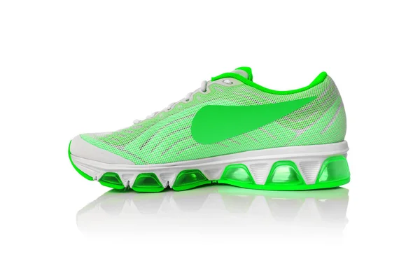 Lime oder grüne Turnschuhe. — Stockfoto