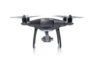 Siyah dron beyaz arka plan üzerinde izole kamera ile.