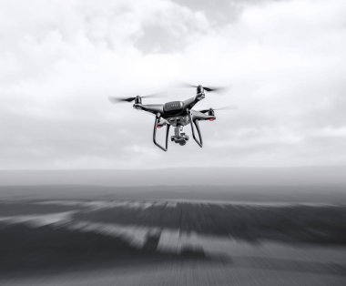Karanlık drone gökyüzünde nehirde karanlıktan uçar.