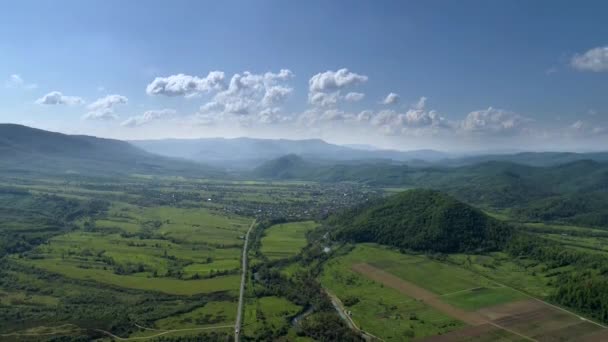 Hautes terres rurales en saison chaude . — Video