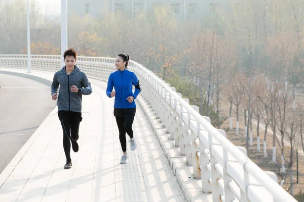 High Angle View Sporty Young Couple Jogging Together Bridge — Stock Photo, Image