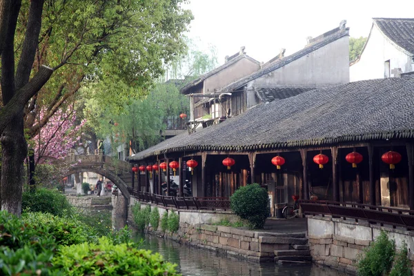Όμορφο Μεγάλο Κανάλι Και Κινεζική Αρχιτεκτονική Στο Σουτσόου Επαρχία Τζιανγκσού — Φωτογραφία Αρχείου