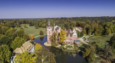 Güzel bir kale ve gardens - kötü Muskau Ilk kez Pckler Park - bir kuş bakışı
