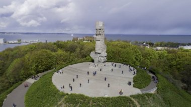 Anıt Westerplatte bir kuş bakışı Polonyalı savunucuları anısına