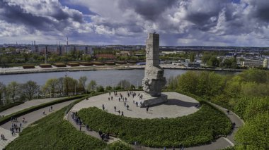 Anıt Westerplatte bir kuş bakışı Polonyalı savunucuları anısına