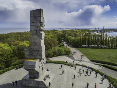 Anıt Westerplatte bir kuş bakışı Polonyalı savunucuları anısına