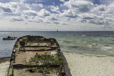 Baltık Denizi'ndeki Hel yarımadasındaki batık körfezi, Orp Wicher, Orp Grom