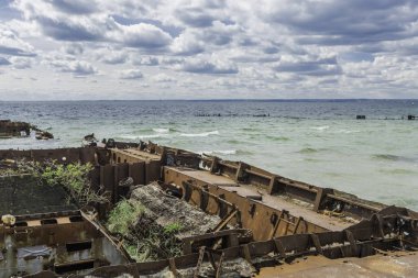 Baltık Denizi'ndeki Hel yarımadasındaki batık körfezi, Orp Wicher, Orp Grom