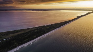 Hel, Hel Yarımadası üzerinde gün batımı, Baltık Denizi, Gdansk Körfezi, Polonya