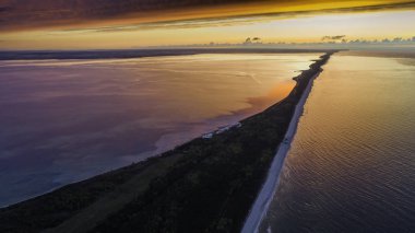 Hel, Hel Yarımadası üzerinde gün batımı, Baltık Denizi, Gdansk Körfezi, Polonya