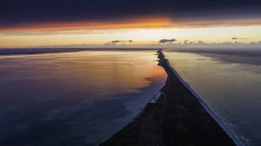 Hel, Hel Yarımadası üzerinde gün batımı, Baltık Denizi, Gdansk Körfezi, Polonya