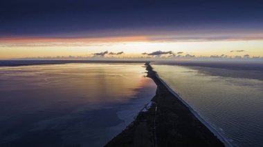 Hel, Hel Yarımadası üzerinde gün batımı, Baltık Denizi, Gdansk Körfezi, Polonya