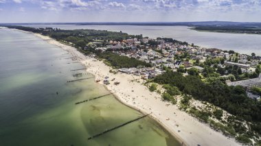Mielno - Baltık Denizi ve Jamno Gölü arasında güzel bir şehir ve tatil