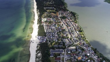 Mielno - Baltık Denizi ve Jamno Gölü arasında güzel bir şehir ve tatil