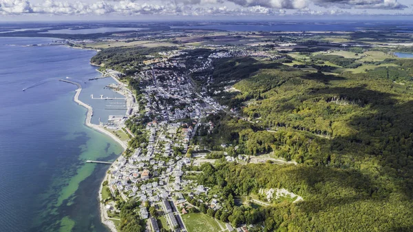 Flygfoto Över Sassnitz Stad Semesterort Och Hamn Östersjön Rugen — Stockfoto