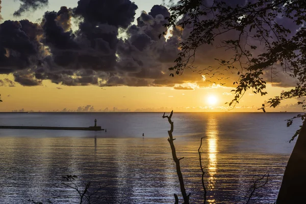 Sassnitz Una Ciudad Complejo Turístico Puerto Mar Báltico Isla Rgen — Foto de Stock