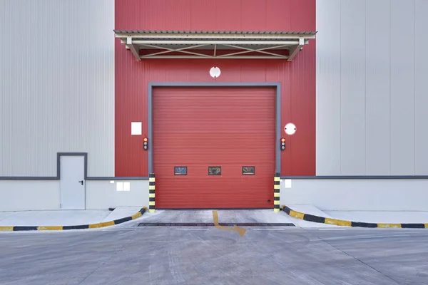 Deklanşör kapı veya haddeleme kapı kırmızı renk, yeni fabrika şantiye 