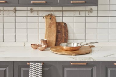 farklı seramik koleksiyonu desenli fayans tamamlar. Daha fazla ilham için. modern mutfak yeni konsept 