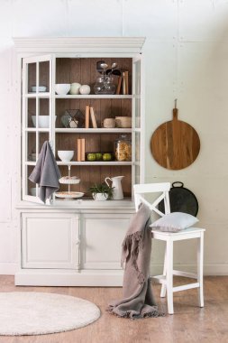 Modern mutfak tarzı ve dekorasyon. Mutfak nesneleri kavramı