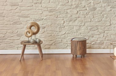 yuvarlak masa , parke zemin ile tuğla duvar arkasında iç dekorasyon