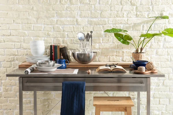 テーブルスタイルのキッチンツール — ストック写真