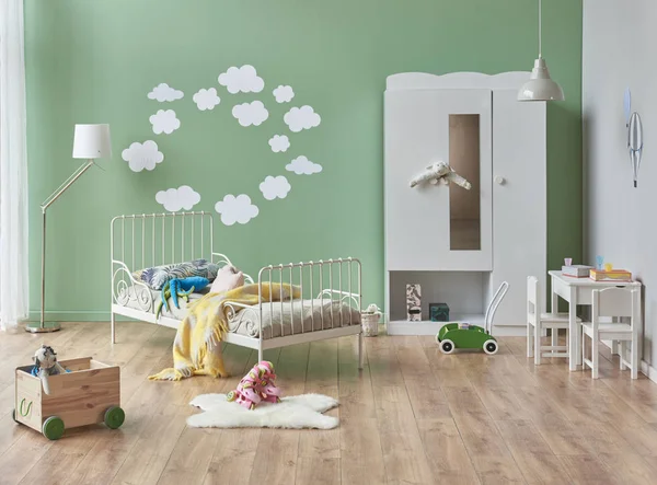 Style Chambre Enfant Bébé Avec Armoire Blanche Fond Lit Mur — Photo