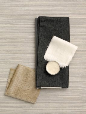 Ev dekorasyonu köknar ve süs natürmort