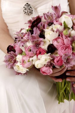 gelin ve güzel Düğün buketi