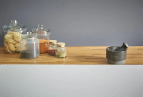 Сірий Кухонний Стіл Інструмент Тарілкою — стокове фото
