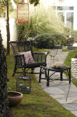 Modern balkon ve bahçe tarzı, durgun yaşam, yeşil ayrıntı.