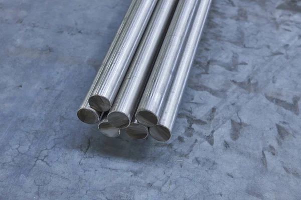 Metal Çelik Profil Borular Sanayi Üretimi — Stok fotoğraf