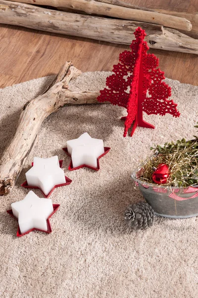 Hermosa Habitación Decorada Vacaciones Con Árbol Navidad Diseño Interiores Accesorios — Foto de Stock