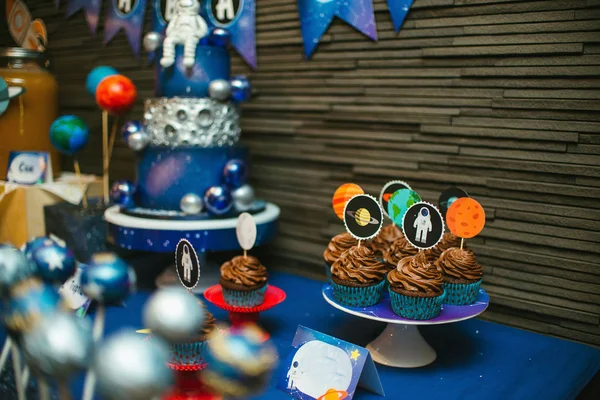 parti tablo fincan kek, pasta, kek