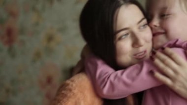 Anne ve çocuk birlikte zaman harcamak