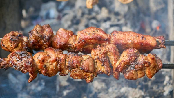 Carne Saborosa Frita Fogueira — Fotografia de Stock